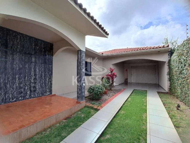 Casa / Sobrado para Venda em Santa Tereza do Oeste/PR Centro 2 Quartos