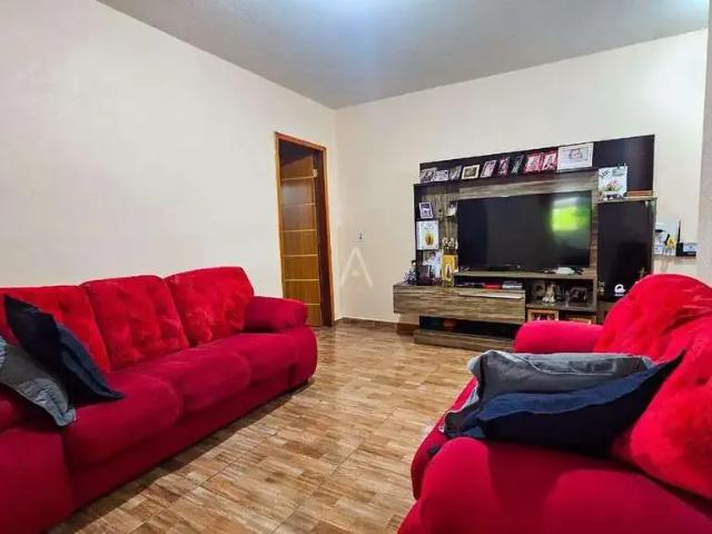 Casa / Sobrado para Venda em Santa Tereza do Oeste/PR Centro 2 Quartos