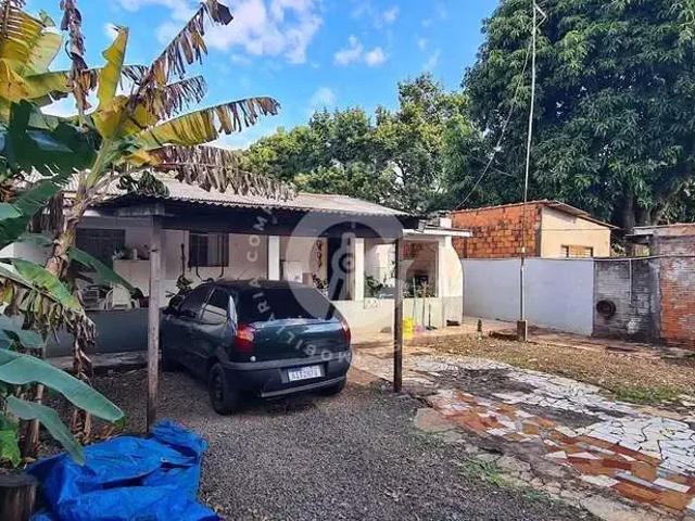 Casa / Sobrado para Venda em Santa Terezinha de Itaipu/PR Centro 3 Quartos