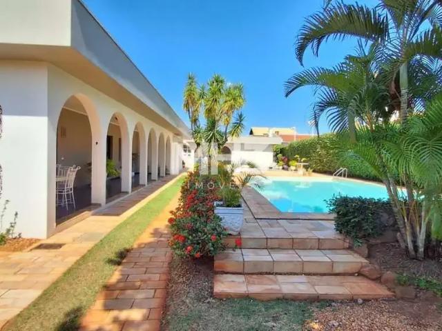 Casa / Sobrado para Venda em Santa Bárbara D'Oeste/SP Jardim Panambi 5 Quartos