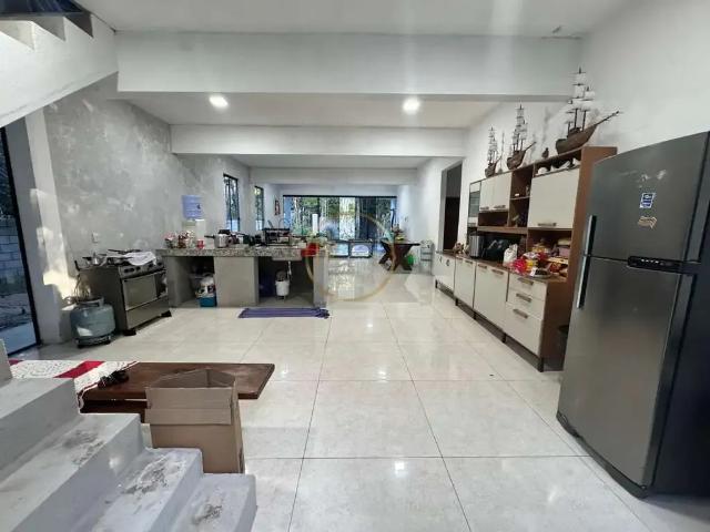 Casa / Sobrado para Venda em Santa Cruz Cabrália/BA Praia de Lençóis 5 Quartos