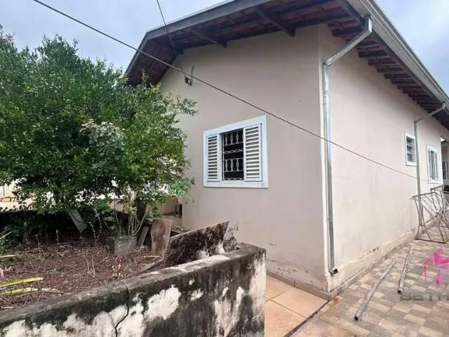 Casa / Sobrado para Venda em Santa Cruz da Conceição/SP Centro 3 Quartos
