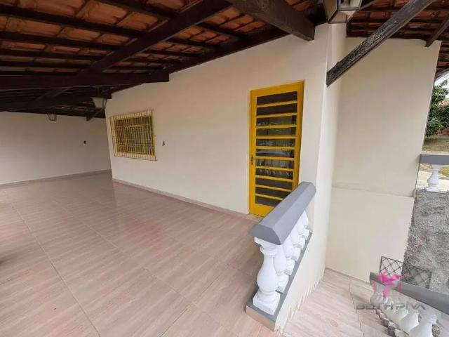 Casa / Sobrado para Venda em Santa Cruz da Conceição/SP Centro 4 Quartos