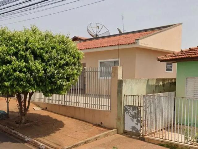 Casa / Sobrado para Venda em Santa Cruz do Rio Pardo/SP Jardim Bela Vista