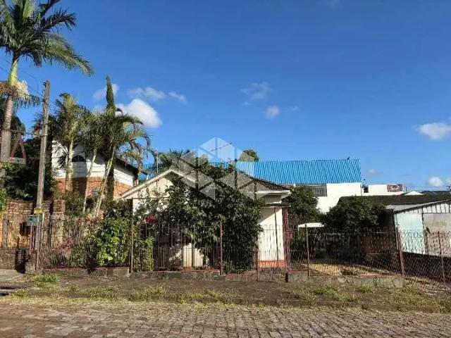 Casa / Sobrado para Venda em Santa Cruz do Sul/RS Ana Nery 2 Quartos