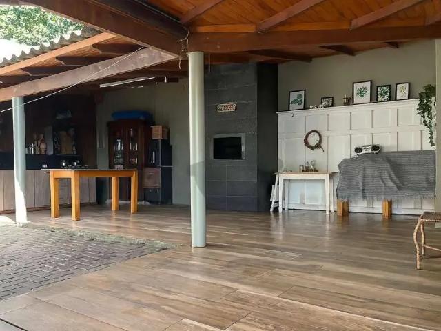 Casa / Sobrado para Venda em Santa Cruz do Sul/RS Ana Nery 3 Quartos