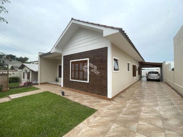 Casa / Sobrado para Venda em Santa Cruz do Sul/RS Arroio Grande 3 Quartos