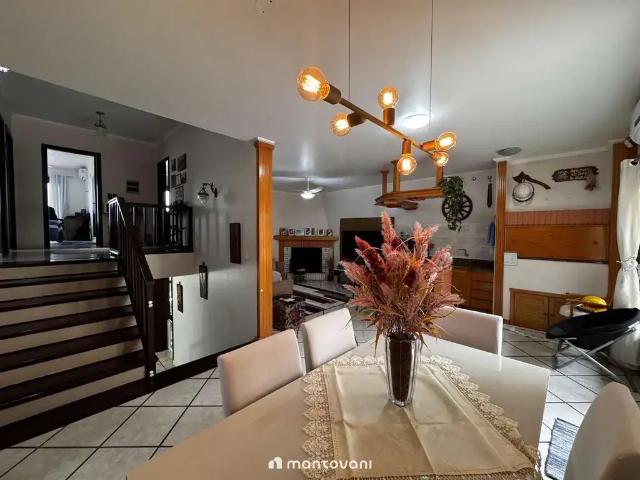 Casa / Sobrado para Venda em Santa Cruz do Sul/RS Bonfim 3 Quartos