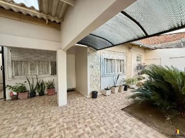 Casa / Sobrado para Venda em Santa Cruz do Sul/RS Centro 2 Quartos