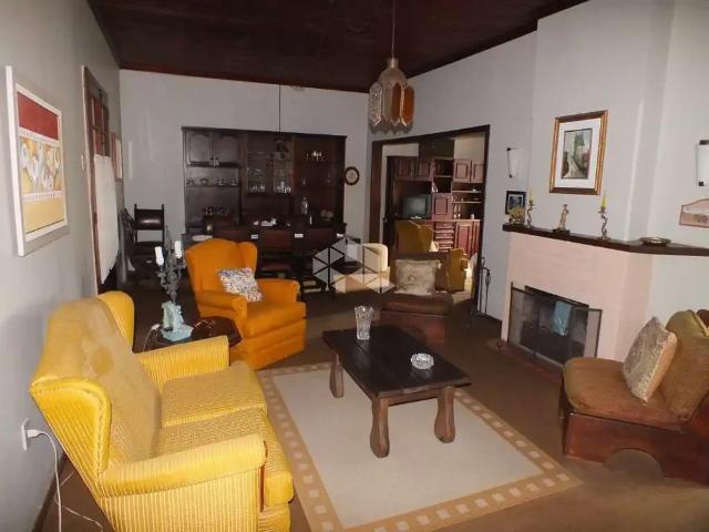 Casa / Sobrado para Venda em Santa Cruz do Sul/RS Centro 3 Quartos