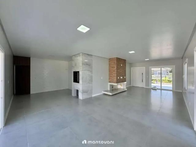 Casa / Sobrado para Venda em Santa Cruz do Sul/RS Country 3 Quartos