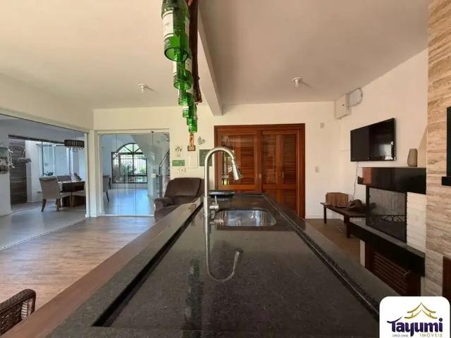 Casa / Sobrado para Venda em Santa Cruz do Sul/RS Country 3 Quartos