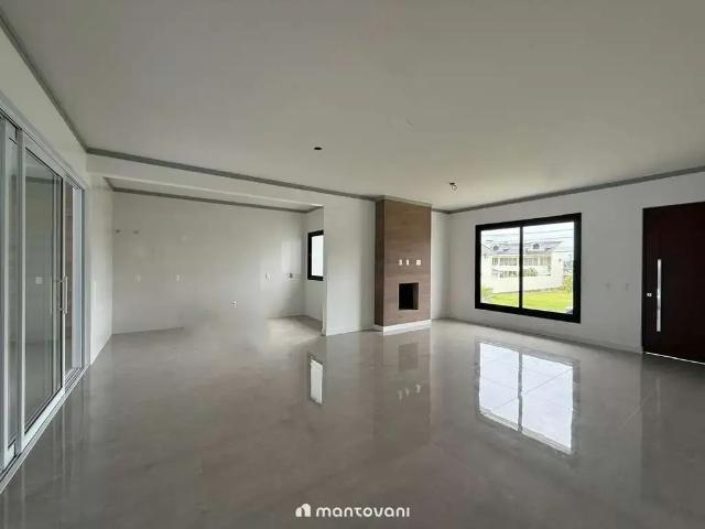Casa / Sobrado para Venda em Santa Cruz do Sul/RS Country 3 Quartos