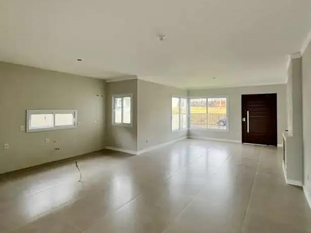 Casa / Sobrado para Venda em Santa Cruz do Sul/RS Country 3 Quartos