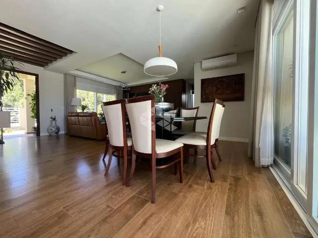 Casa / Sobrado para Venda em Santa Cruz do Sul/RS Country 3 Quartos