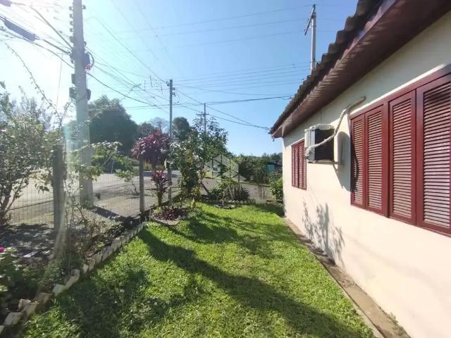 Casa / Sobrado para Venda em Santa Cruz do Sul/RS Esmeralda 3 Quartos