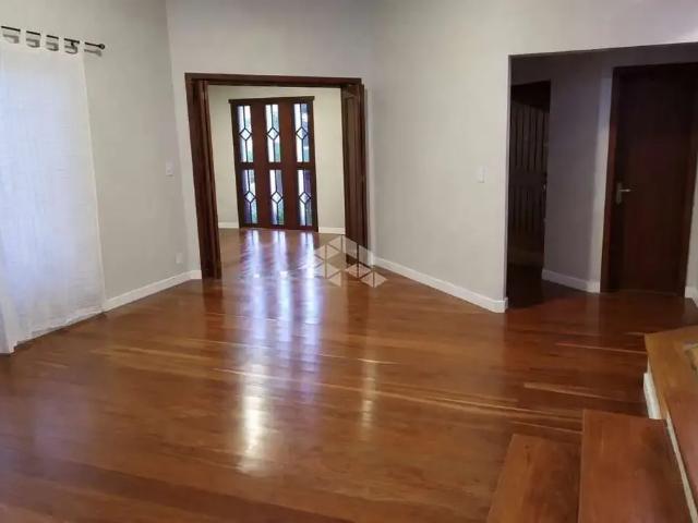 Casa / Sobrado para Venda em Santa Cruz do Sul/RS Higienópolis 3 Quartos