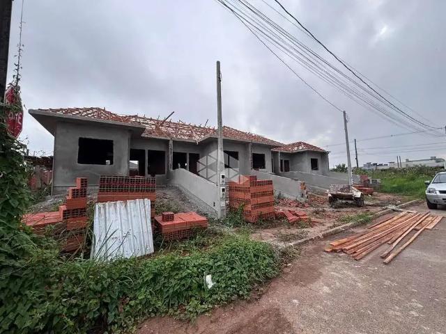 Casa / Sobrado para Venda em Santa Cruz do Sul/RS João Alves 2 Quartos