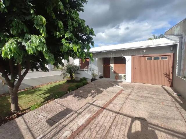 Casa / Sobrado para Venda em Santa Cruz do Sul/RS Santo Antônio 3 Quartos