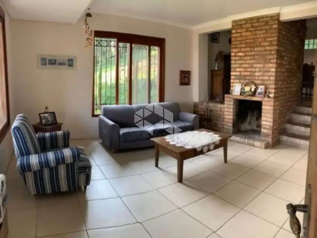Casa / Sobrado para Venda em Santa Cruz do Sul/RS Universitário 3 Quartos