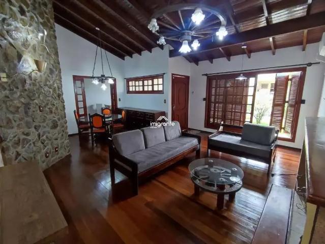 Casa / Sobrado para Venda em Santa Cruz do Sul/RS Universitário 3 Quartos