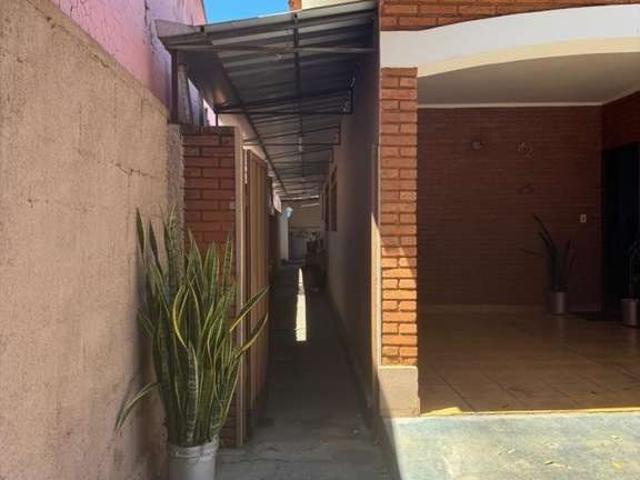Casa / Sobrado para Venda em Santa Lúcia/SP Centro 3 Quartos
