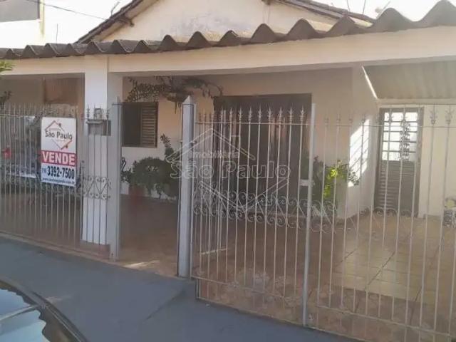 Casa / Sobrado para Venda em Santa Lúcia/SP Jardim Esperança 3 Quartos