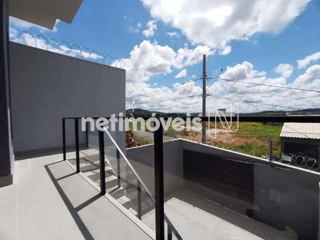 Casa / Sobrado para Venda em Santa Luzia/MG Novo Centro 3 Quartos