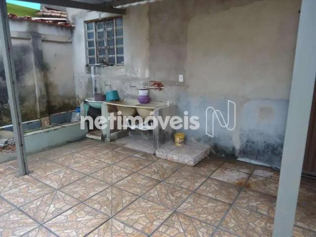 Casa / Sobrado para Venda em Santa Luzia/MG Asteca São Benedito 3 Quartos