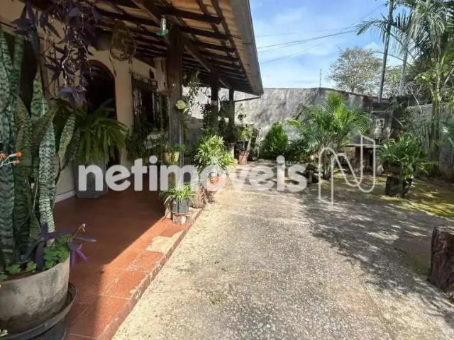 Casa / Sobrado para Venda em Santa Luzia/MG Esplanada 3 Quartos