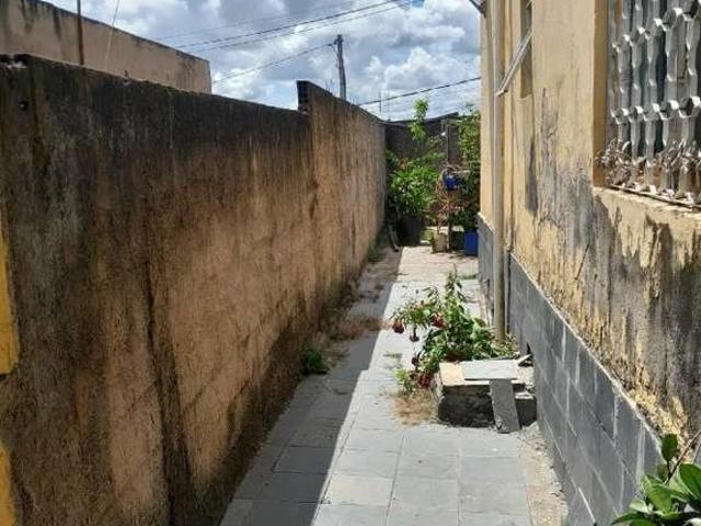 Casa / Sobrado para Venda em Santa Luzia/MG Petrópolis
