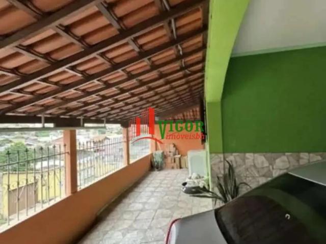 Casa / Sobrado para Venda em Santa Luzia/MG São Benedito 4 Quartos