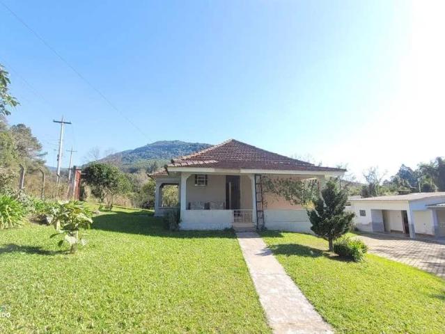 Casa / Sobrado para Venda em Santa Maria do Herval/RS Padre Eterno Ilges 3 Quartos