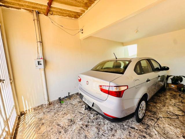 Casa / Sobrado para Venda em Santa Maria/DF Santa Maria Norte 3 Quartos