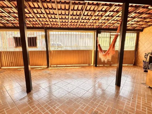Casa / Sobrado para Venda em Santa Maria/DF Santa Maria Norte 3 Quartos