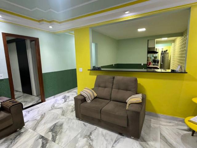 Casa / Sobrado para Venda em Santa Maria/DF Santa Maria Norte 5 Quartos