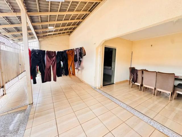 Casa / Sobrado para Venda em Santa Maria/DF Santa Maria Norte 5 Quartos
