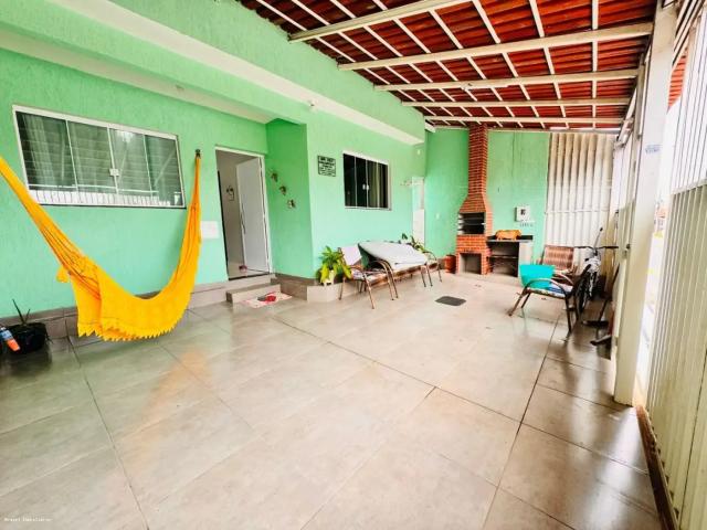 Casa / Sobrado para Venda em Santa Maria/DF Santa Maria Norte 5 Quartos