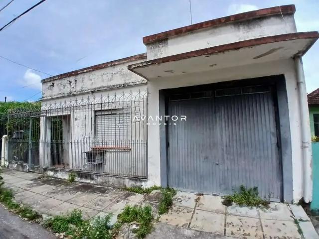 Casa / Sobrado para Venda em Santa Maria/RS Nonoai 2 Quartos