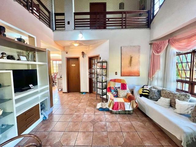 Casa / Sobrado para Venda em Santa Maria/RS Nossa Senhora do Perpétuo Socorro 4 Quartos