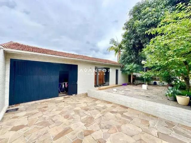 Casa / Sobrado para Venda em Santa Maria/RS Nossa Senhora do Perpétuo Socorro 4 Quartos