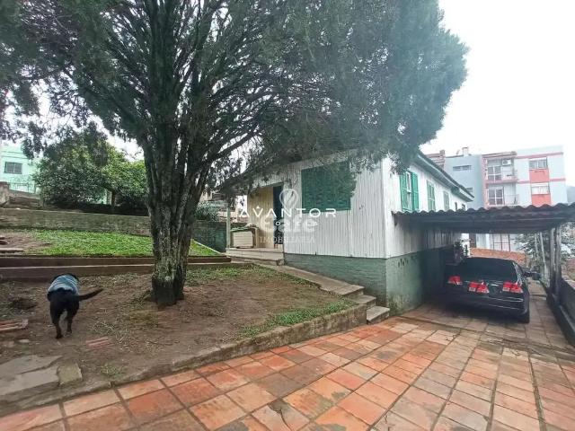 Casa / Sobrado para Venda em Santa Maria/RS Nossa Senhora das Dores 3 Quartos