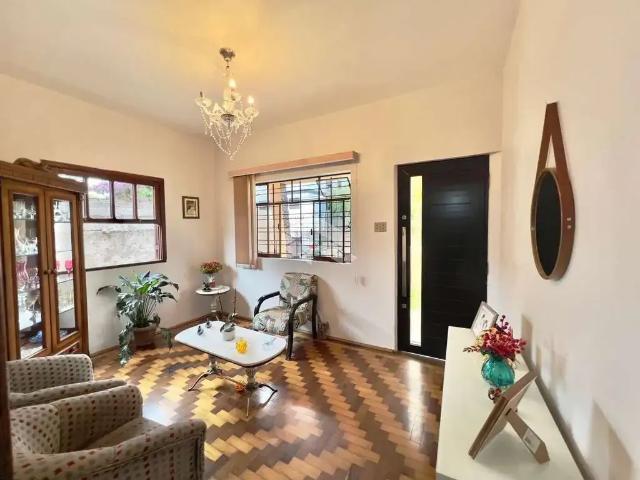Casa / Sobrado para Venda em Santa Maria/RS Nossa Senhora das Dores 3 Quartos