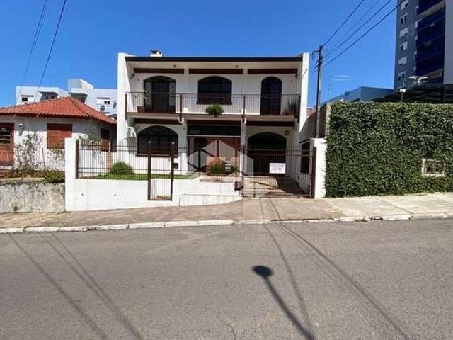 Casa / Sobrado para Venda em Santa Maria/RS Nossa Senhora de Fátima 5 Quartos