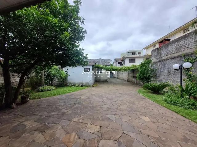 Casa / Sobrado para Venda em Santa Maria/RS Nossa Senhora de Fátima 7 Quartos