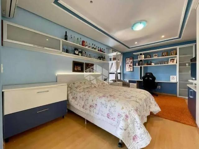 Casa / Sobrado para Venda em Santa Maria/RS Nossa Senhora de Lourdes 5 Quartos