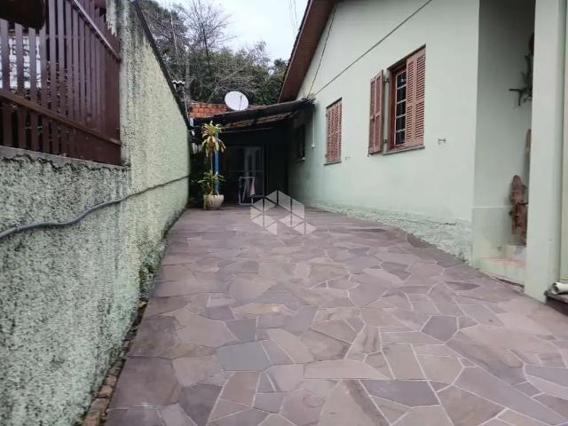 Casa / Sobrado para Venda em Santa Maria/RS Nossa Senhora de Lourdes 5 Quartos
