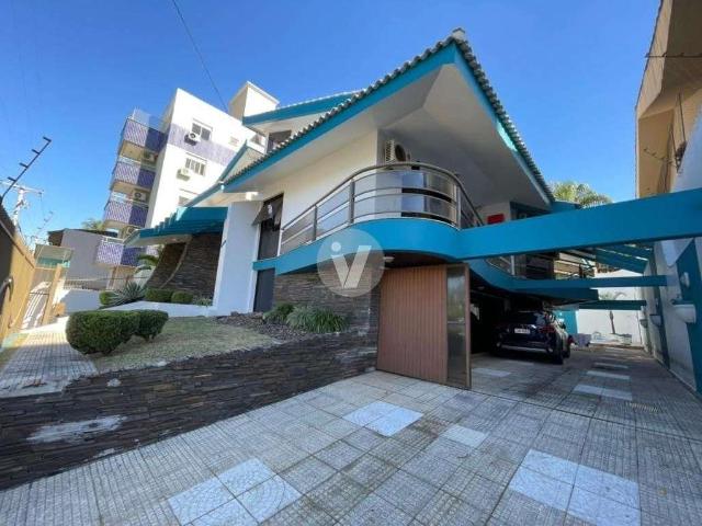 Casa / Sobrado para Venda em Santa Maria/RS Nossa Senhora de Lourdes 6 Quartos