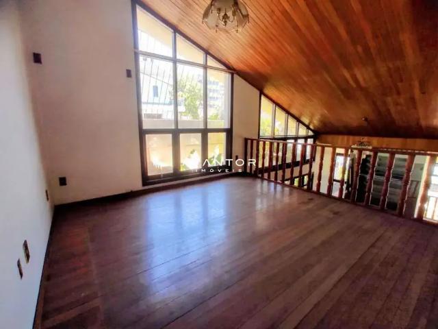 Casa / Sobrado para Venda em Santa Maria/RS Nossa Senhora de Lourdes 3 Quartos