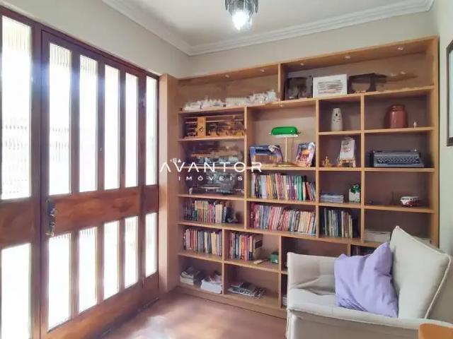 Casa / Sobrado para Venda em Santa Maria/RS Nossa Senhora de Lourdes 3 Quartos